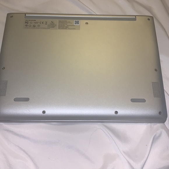 Chrome book - Picture 4 of 6